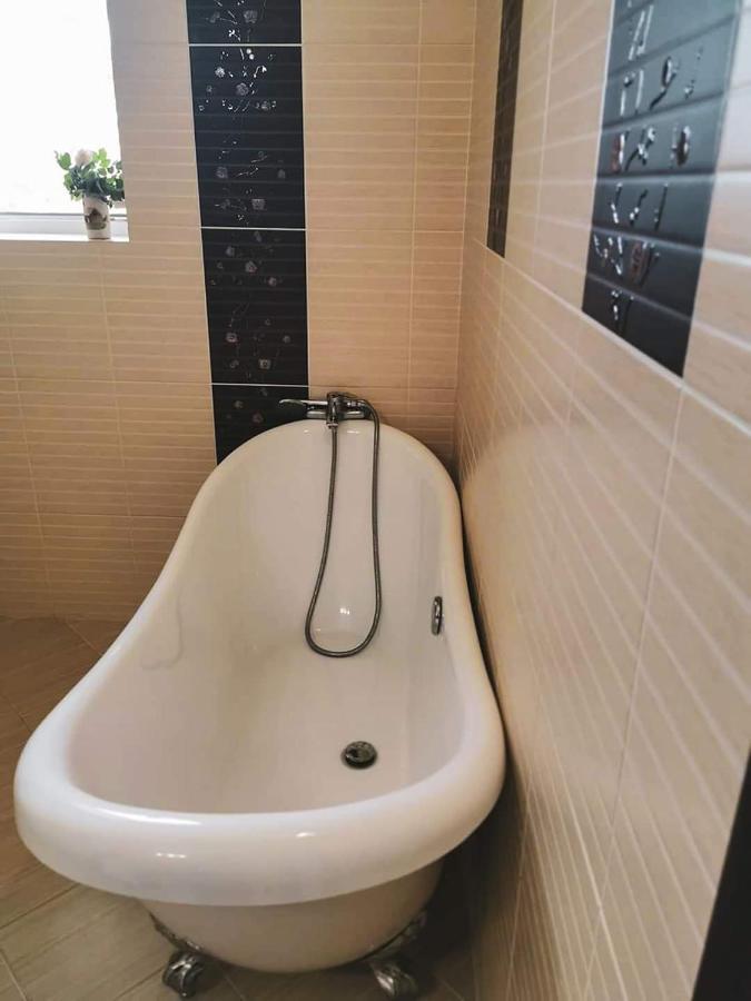 Casa File De Poveste Târgu Jiu 외부 사진